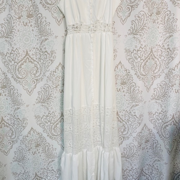 White Boho Lace Maxi Dress - Picture 8 of 11